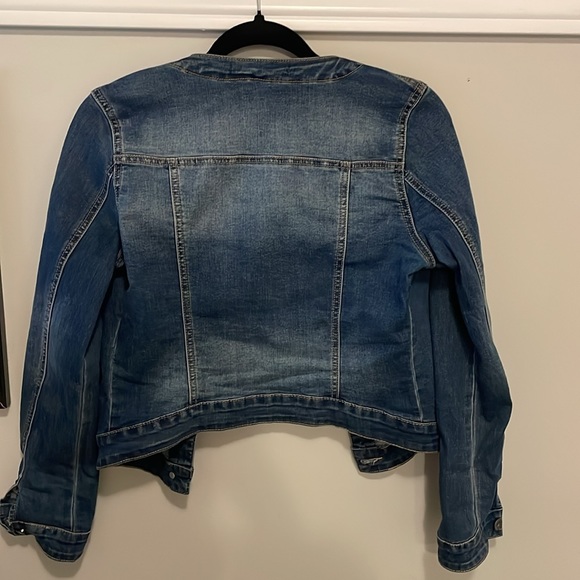 jeans jacket - Picture 3 of 6